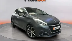 Usado 2017 Peugeot 208 Allure Utilitario | 7090 € (Precio justo)