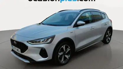 Usado Ford Focus Active 155 CV (114 kW) 2023 Gris plata Utilitario
