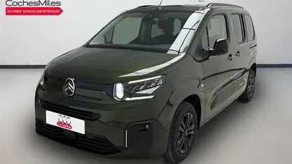 Verde Nuevo 2025 Citroën Berlingo Monovolumen | 24.490 € (Precio justo)