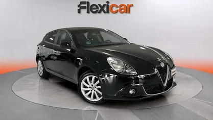 Usado Alfa Romeo Giulietta 120 CV (88 kW) 2020 Negro Utilitario