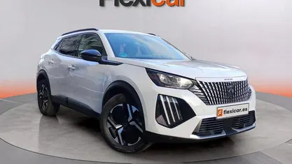 Usado Peugeot 2008 Allure 131 CV (96 kW) 2024 SUV