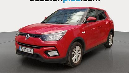 Usado SsangYong Tivoli 128 CV (94 kW) 2018 Rojo SUV