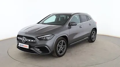 Usado Mercedes GLA200 AMG line 177 CV (130 kW) 2024 SUV