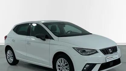 Blanco Usado 2025 Seat Ibiza Berlina | 17.588 € (Precio justo)
