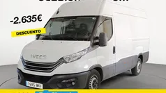 Blanco Usado 2023 Iveco Daily Berlina | 28.990 € (Precio justo)