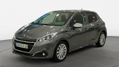 Gris Usado 2018 Peugeot 208 Style Utilitario | 7091 € (Super precio)