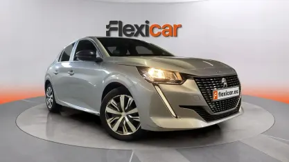 Usado Peugeot 208 Active 101 CV (74 kW) 2023 Gris Utilitario