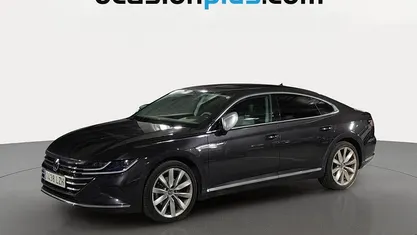 Usado VW Arteon Elegance 218 CV (160 kW) 2022 Gris Berlina