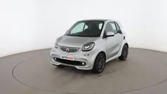 Gris Usado 2018 Smart ForTwo Coupé Basis Utilitario | 14.099 € (Precio justo)
