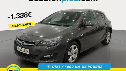 Usado 2015 Opel Astra Excellence Utilitario | 7862 € (Precio justo)