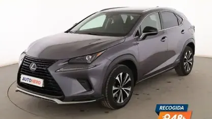 Usado Lexus NX300h E-FOUR 197 CV (144 kW) 2021 Gris / plata SUV