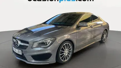 Usado Mercedes CLA200 AMG 136 CV (100 kW) 2014 Gris Berlina