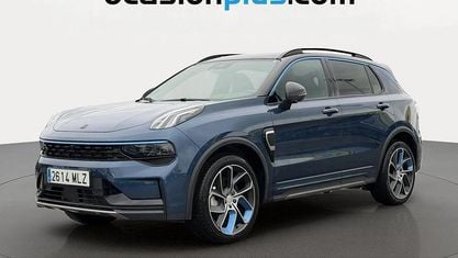 Begagnad Lynk & Co 01 261 HK (191 kW) 2023 Blå SUV