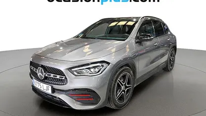 Usado Mercedes GLA200 AMG 150 CV (110 kW) 2020 Gris SUV