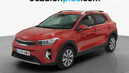 Käytetty Kia Stonic 79 HP (58 kW) 2024 Punainen Katumaasturi