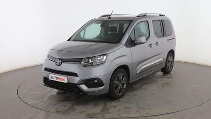 Usado Toyota Proace Verso Active 131 CV (96 kW) 2021 Gris Familiar