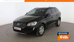 Negro Usado 2017 Volvo XC60 Momentum SUV | 21.399 € (Precio justo)
