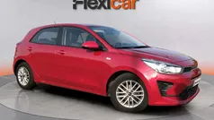 Rojo Usado 2022 Kia Rio 2 Berlina | 11.590 € (Super precio)