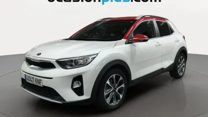 Usado Kia Stonic 120 CV (88 kW) 2018 Blanco SUV