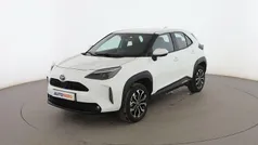 Blanco Usado 2022 Toyota Yaris Cross Active SUV | 24.399 € (Precio justo)