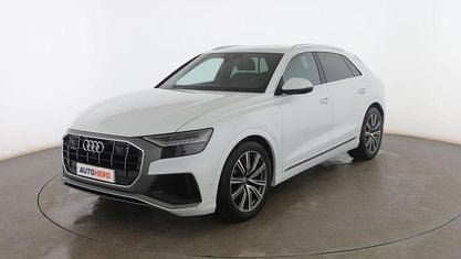 Käytetty Audi Q8 S-Line 286 HP (210 kW) 2019 Valkoinen Katumaasturi