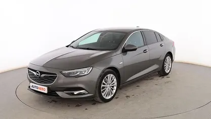 Usado Opel Insignia Excellence 165 CV (121 kW) 2018 Gris Berlina