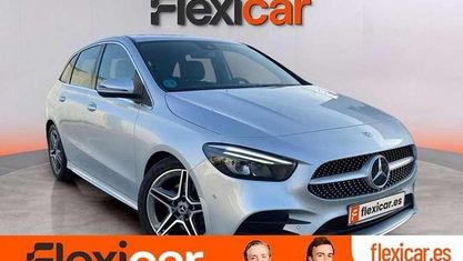 Usado Mercedes B200 150 HP (110 kW) 2021 Cinzento Monovolume