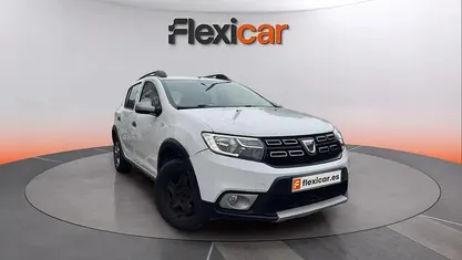 Usado Dacia Sandero Essentiel 90 CV (66 kW) 2019 Berlina