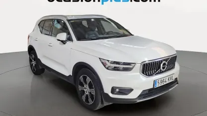 Usado Volvo XC40 Inscription 190 CV (139 kW) 2019 Blanco SUV