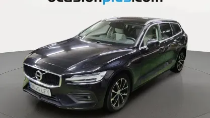 Usado Volvo V60 Momentum 190 HP (139 kW) 2018 Preto Carrinha