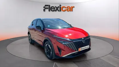 Usado Nissan Qashqai N-Connecta 140 CV (102 kW) 2025 Granate SUV