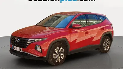 Käytetty Hyundai Tucson 150 HP (110 kW) 2022 Punainen Katumaasturi