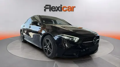 Usado Mercedes A200 163 CV (119 kW) 2021 Negro Berlina