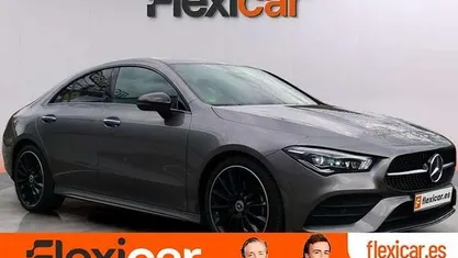 Usado Mercedes CLA200 150 CV (110 kW) 2025 Gris Coupe