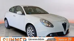 Blanco Usado 2021 Alfa Romeo Giulietta Utilitario | 13.990 € (Precio justo)