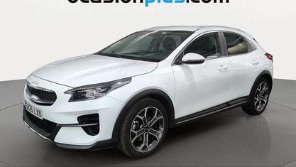 Usado Kia XCeed 120 HP (88 kW) 2022 Branco SUV