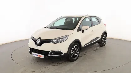 Usado Renault Captur Zen 120 CV (88 kW) 2014 Blanco SUV