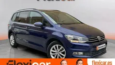 Azul Usado 2017 VW Touran Advance Monovolumen | 19.990 € (Precio justo)