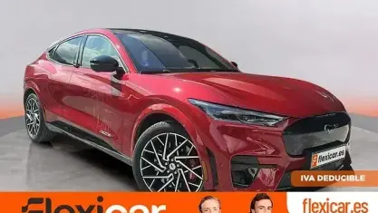 Usado Ford Mustang Mach-E GT 358 kW (487 CV) 2022 Rojo SUV