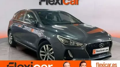 Usado Hyundai i30 GO! 120 CV (88 kW) 2017 Gris Familiar