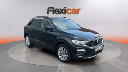 Usado VW T-Roc Advance 115 CV (84 kW) 2021 Negro SUV
