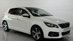 Blanco Usado 2017 Peugeot 308 Allure Utilitario | 10.500 € (Precio justo)