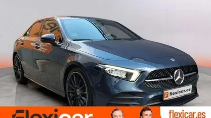 Azul Usado 2020 Mercedes A200 Berlina | 24.290 € (Buen precio)