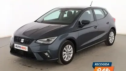 Usado Seat Ibiza Style 110 CV (80 kW) 2023 Gris Utilitario