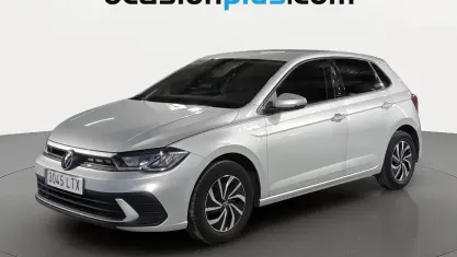 Usado VW Polo Life 95 CV (69 kW) 2021 Plateado Utilitario