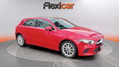 Usado Mercedes A200 150 CV (110 kW) 2019 Rojo Berlina