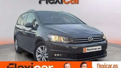 Usado VW Touran Advance 122 CV (89 kW) 2023 Monovolumen