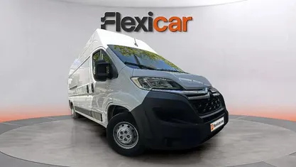 Blanco Usado 2023 Citroën Jumper Monovolumen | 24.690 € (Precio justo)