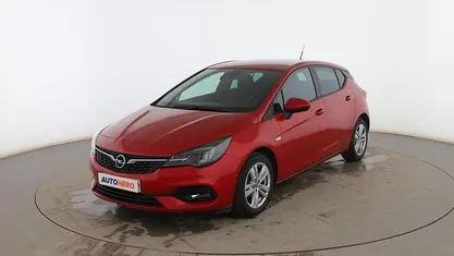 Usado Opel Astra GS Line 122 CV (89 kW) 2020 Rojo Berlina
