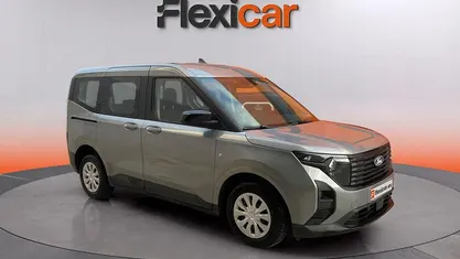 Usado 2024 Ford Tourneo Courier Active Monovolumen | 19.790 € (Super precio)